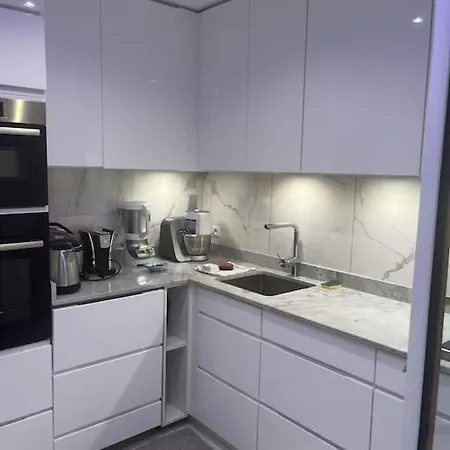 Luxe Et Calme A 7 Mns De Paris Apartment